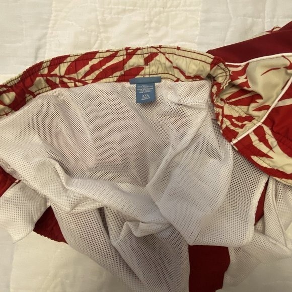 Men's XXL swimsuit, Red and cream with liner, 100% Polyester - Picture 4 of 8